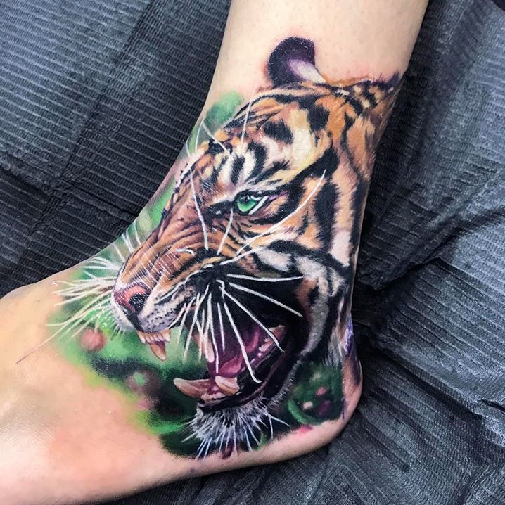 Quang Pham • Brushing Reality with Hyper-Realistic Tattoos 2 January 2022