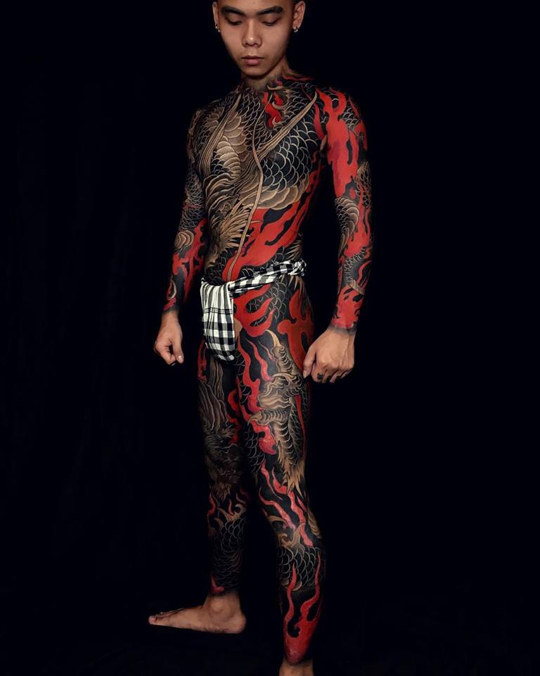 Vũ Ngọc Tân Ga Rung Tattoo Vietnam