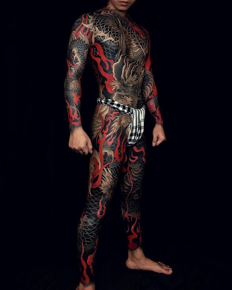 Vũ Ngọc Tân Ga Rung Tattoo Vietnam