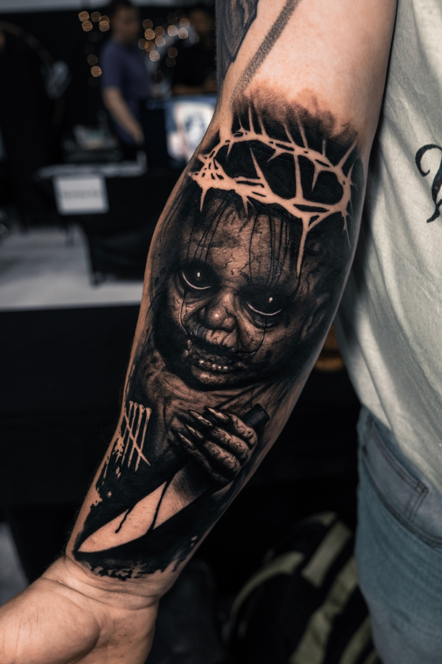 Robert Shteinberg • The Master of Dark Art 23 November 2023