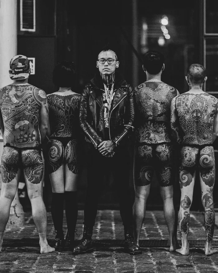 Shane Tan in Paris black and grey