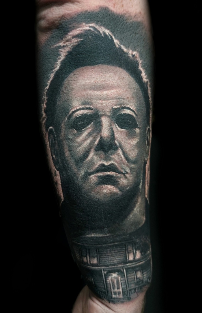Alex Natochi Horror tattoo