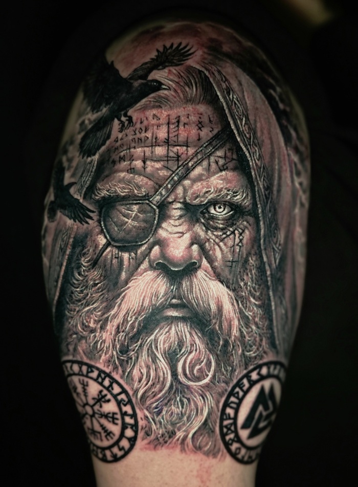 Alex Natochi black & grey tattoo