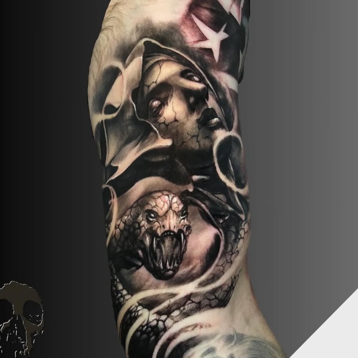 Carl Grace Black & Grey tattoo