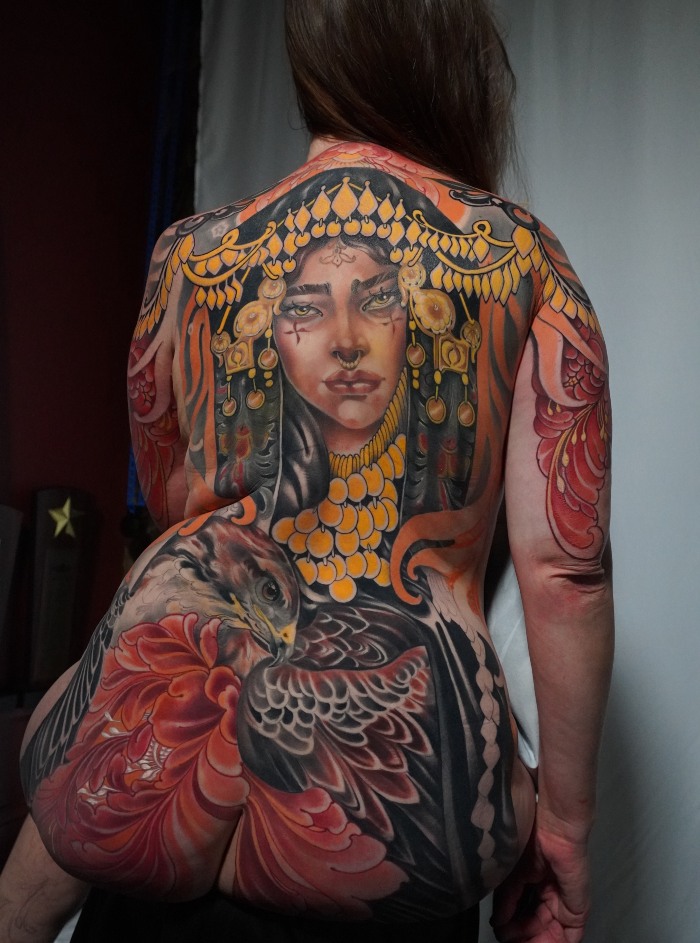 Fiori Lorett Interview full back lady tattoo