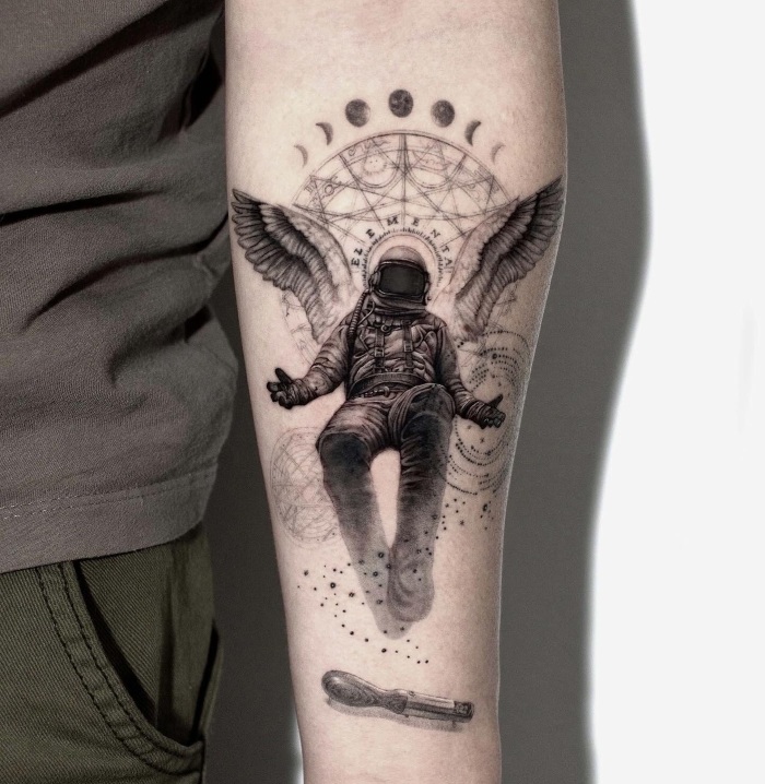 Younggi Jo Interview ASTRONAUT Tattoo