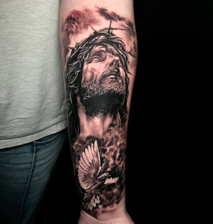 Gustavo Interview Jesus tattoo