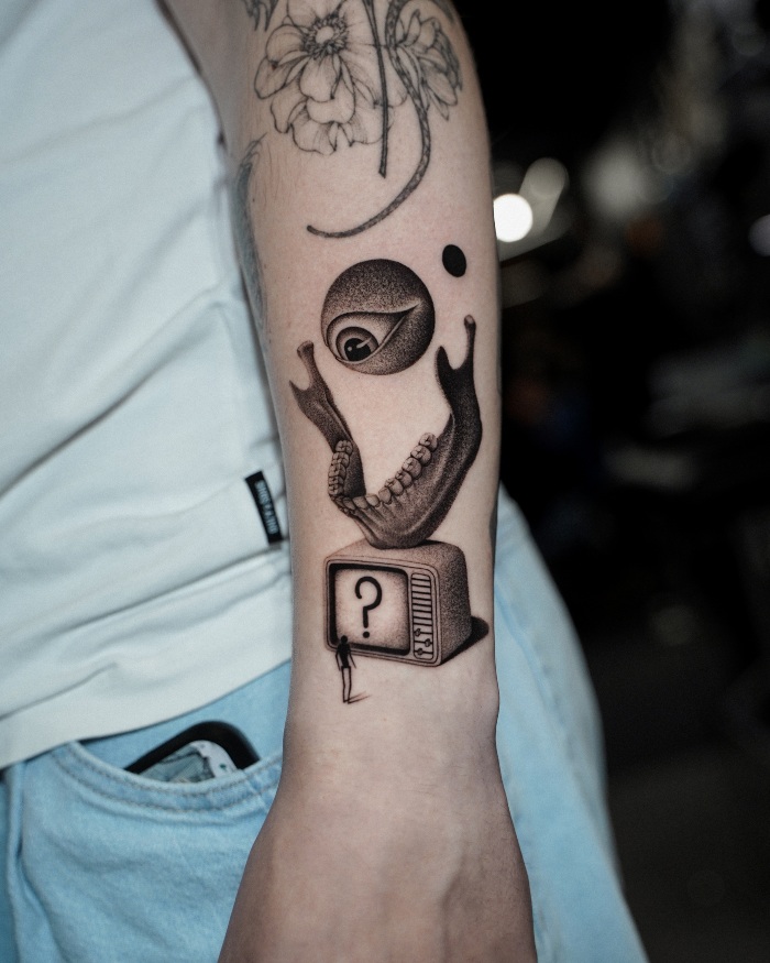 Ahrip • Blackwork Inspired by Surrealism 11 April 2025