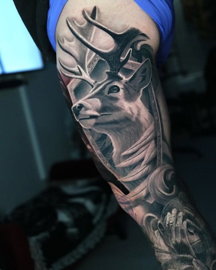 Bryan Lee • Mastering Black & Grey Surrealism 1 June 2025