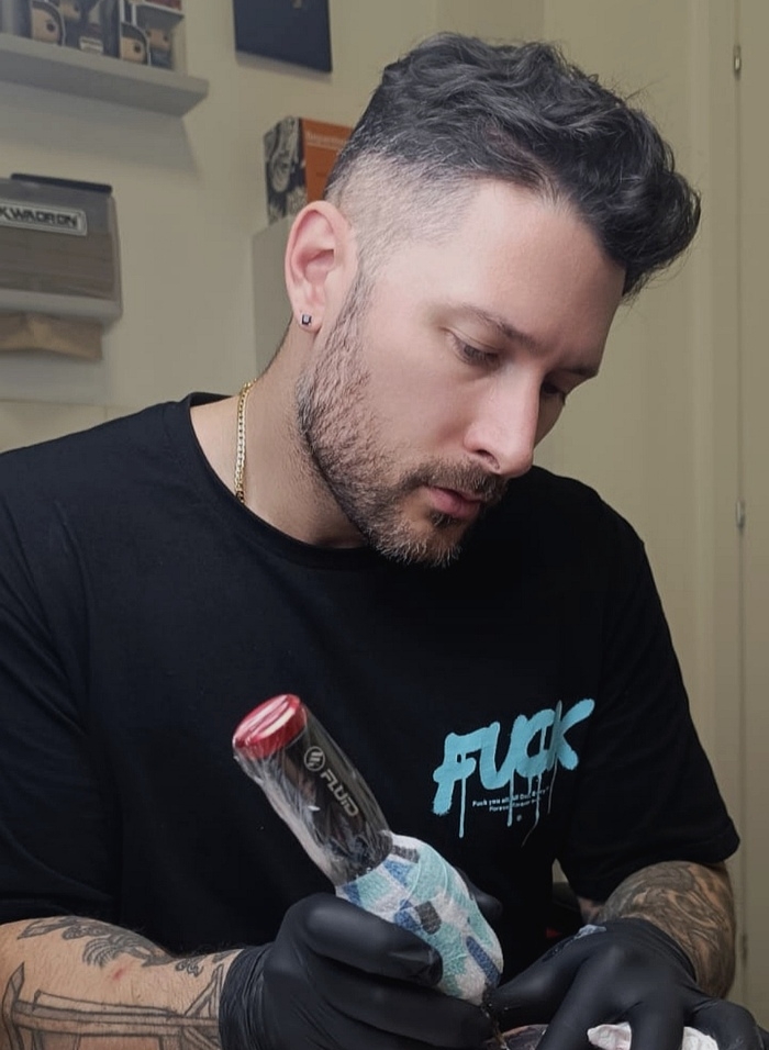 Gasperi Tattoo • Mastering Black & Grey Dark Themes from Florence 17 March 2025