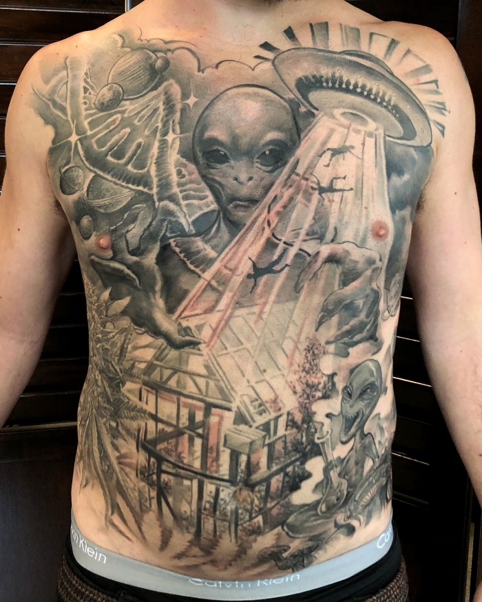 Ting • The Driving Force Behind the World-Renowned Shanghai Tattoo Studio 3 April 2025