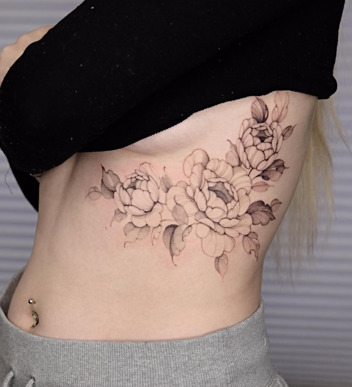 Anna Koltun • Drawing Her Own Path in Fine Line Tattooing 3 May 2025