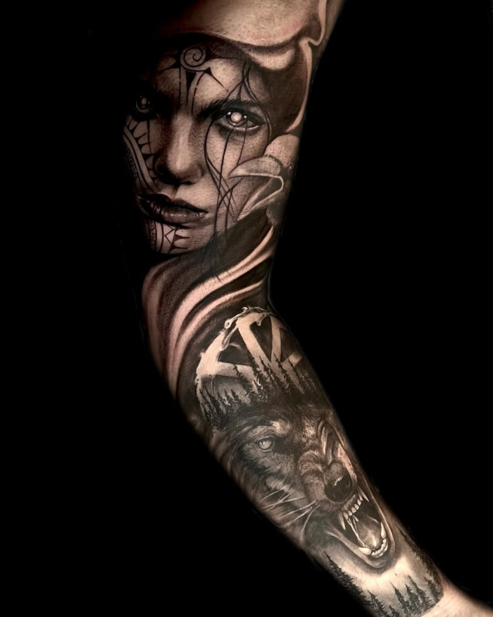 Aureus • The Universe of Neo Black & Grey Realism Aureus • The Universe of Neo Black & Grey Realism 9 June 2025