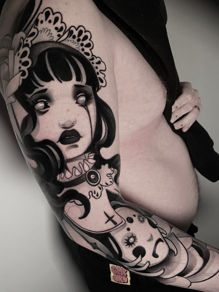 Egle Samoilovaite • Crafting Unique Neo-Traditional Black Works 17 May 2025