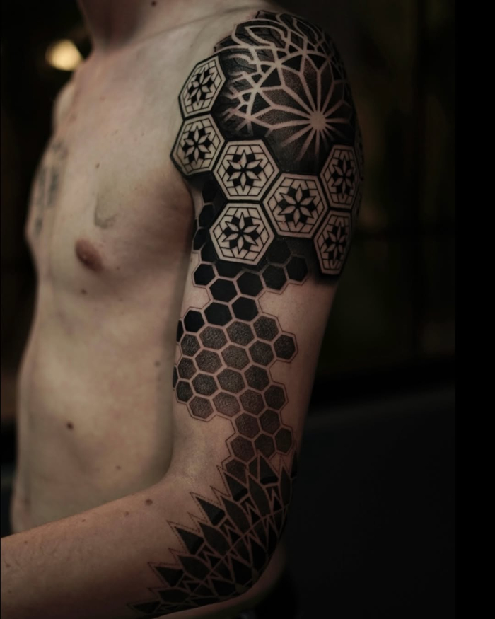 Victoria Vig • Crafting Refined Geometric Precision and Semi Realism 17 July 2025