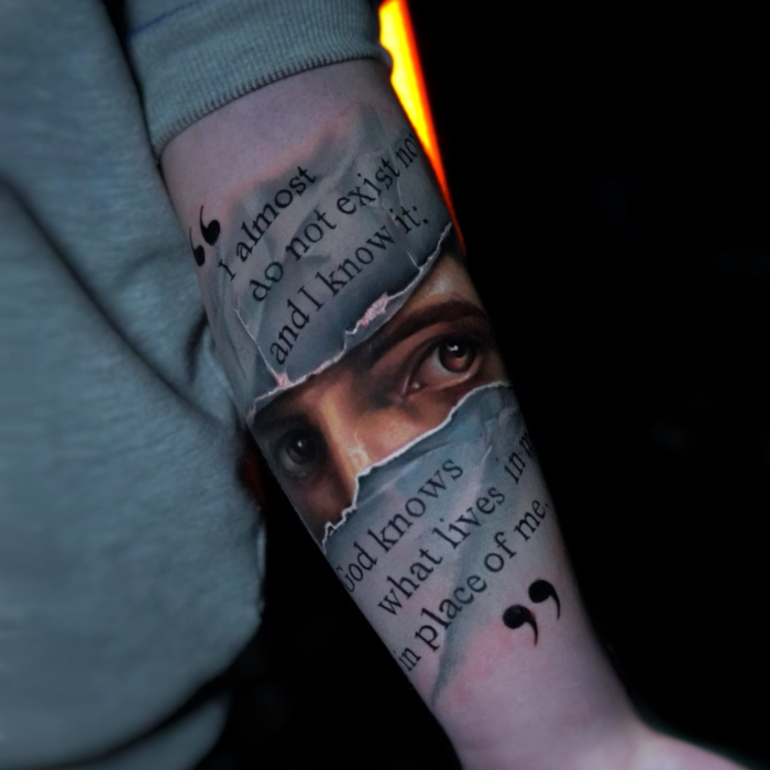 Aggie Vnek • Painting Living Narratives Beneath the Skin 15 July 2025