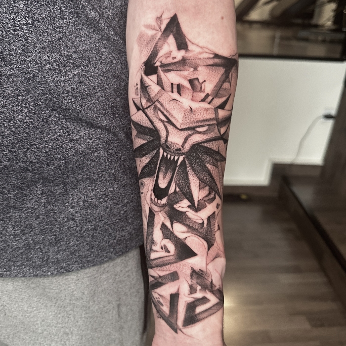 Arsen Nikolenko • The Art of Blackwork Controlled Chaos 23 July 2025