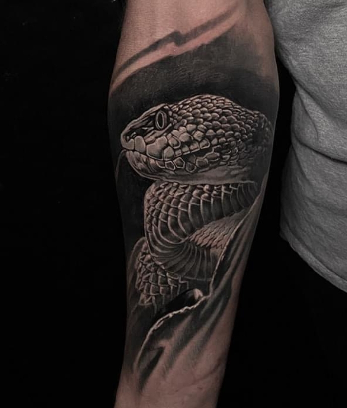 Big Tez • Mastering Black & Grey Realism from Europe to America 3 August 2025