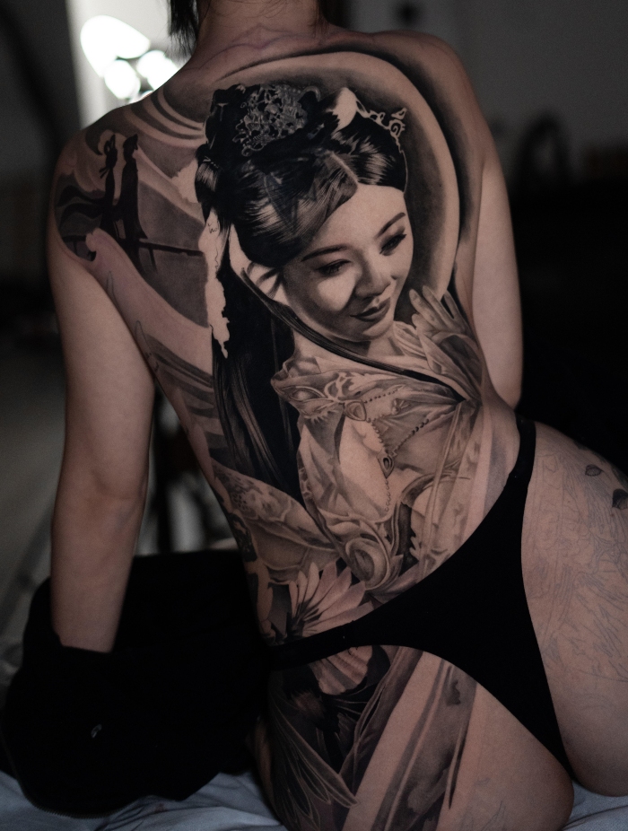 Alfrey • An Artistic Journey Between Traditional and Contemporary Styles 13 August 2025