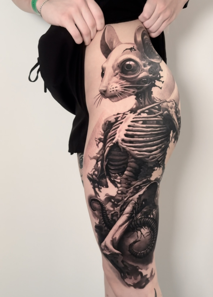 Ivan Ekser • Black & Grey Realism Meets Sci-Fi 21 August 2025