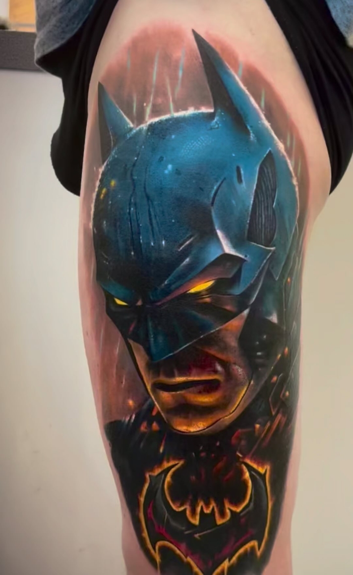 Louis Vicedo Dones • Bold Realism Through Strong Contrasts and Vivid Colors 8 October 2025