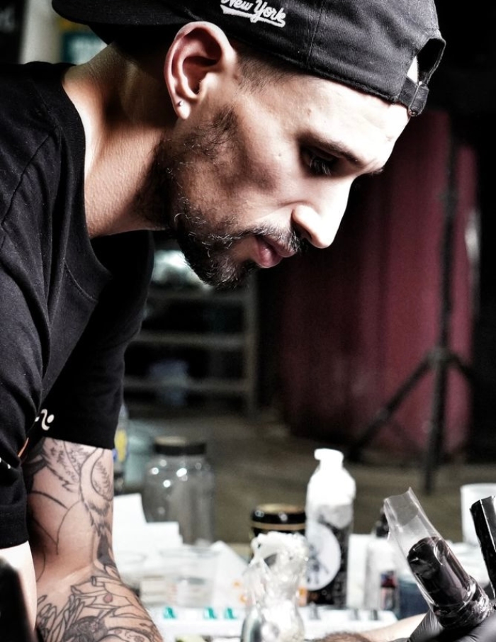 Lucas Espeche • The Power of High Impact Abstract Surrealism & Realism 6 October 2025