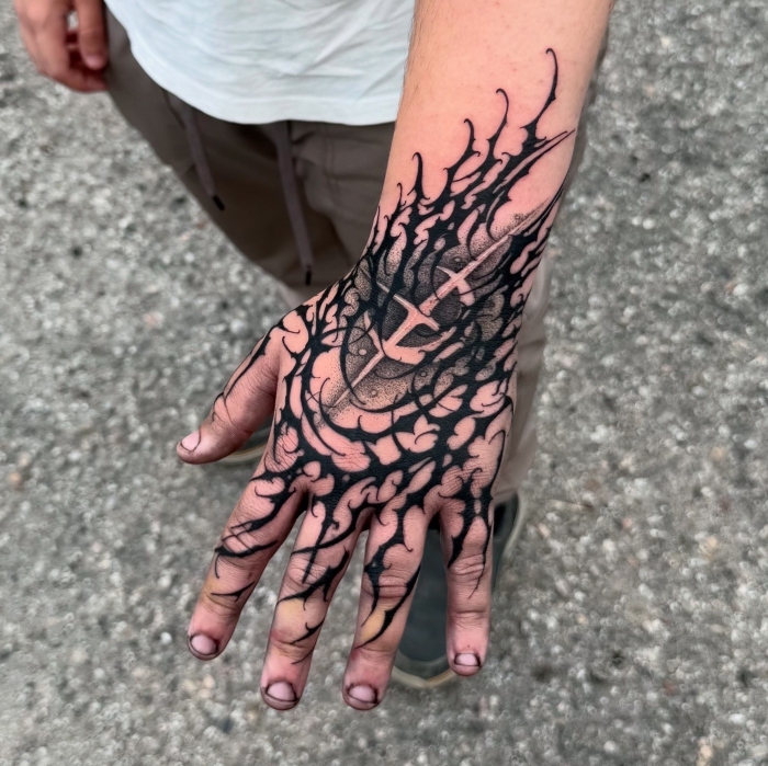 Vold • Abstract Blackwork Powered By Passion & Love 3 October 2025