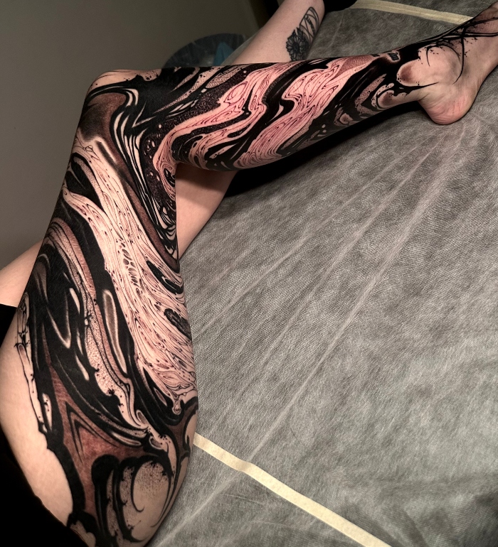 Bumble • The Flow of a South Korean Freehand Tattoo Artist 30 October 2025