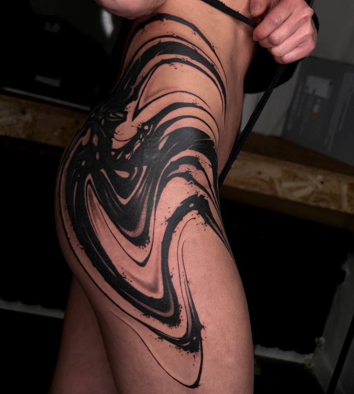 Bumble • The Flow of a South Korean Freehand Tattoo Artist 30 October 2025