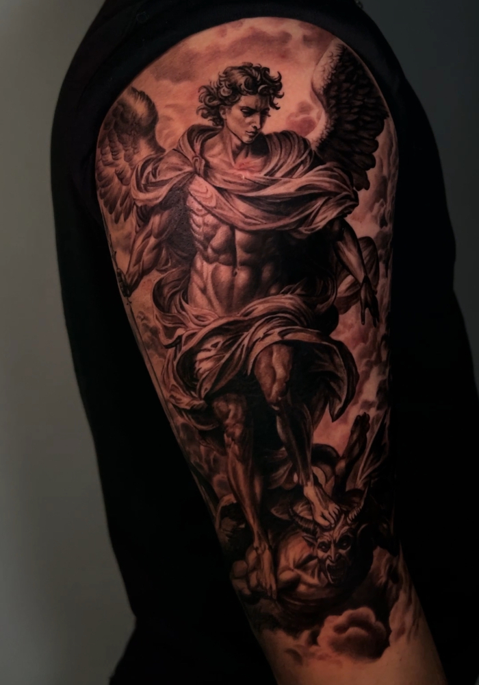 Maksym Yanko • Ukraine-Based Realistic Tattoo Master 7 October 2025