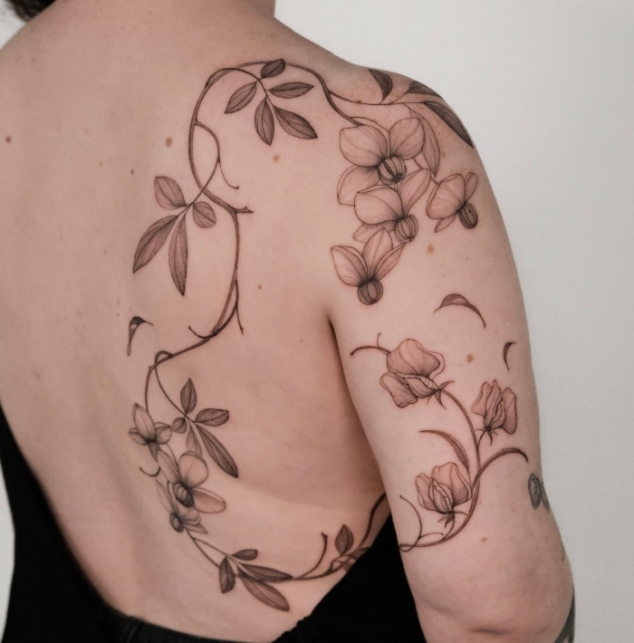 Joohyun Jo - Yojo • Working with Restraint in Fine-Line Tattooing and Natural Form 28 December 2025