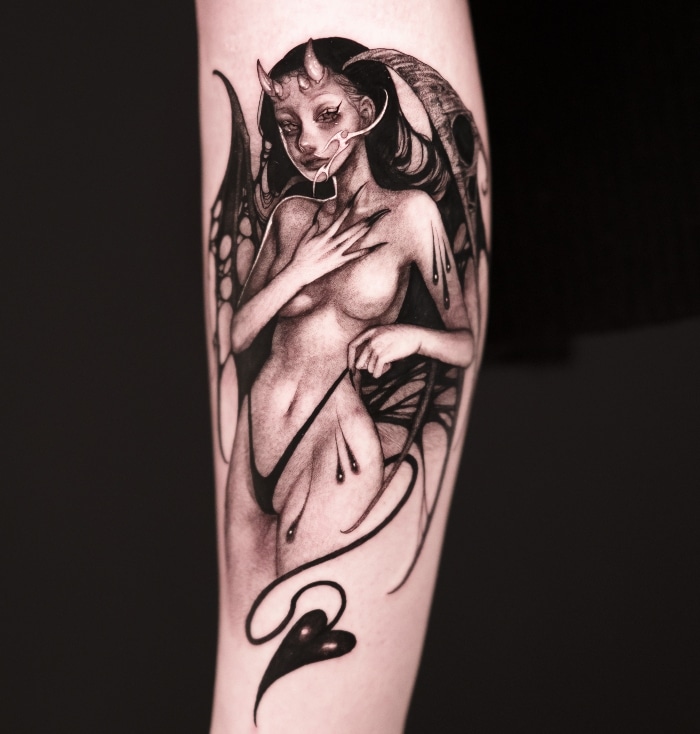 Duddi Bunny • Dark Fantasy on Skin: Tattooing allows me to live through drawing 20 January 2026