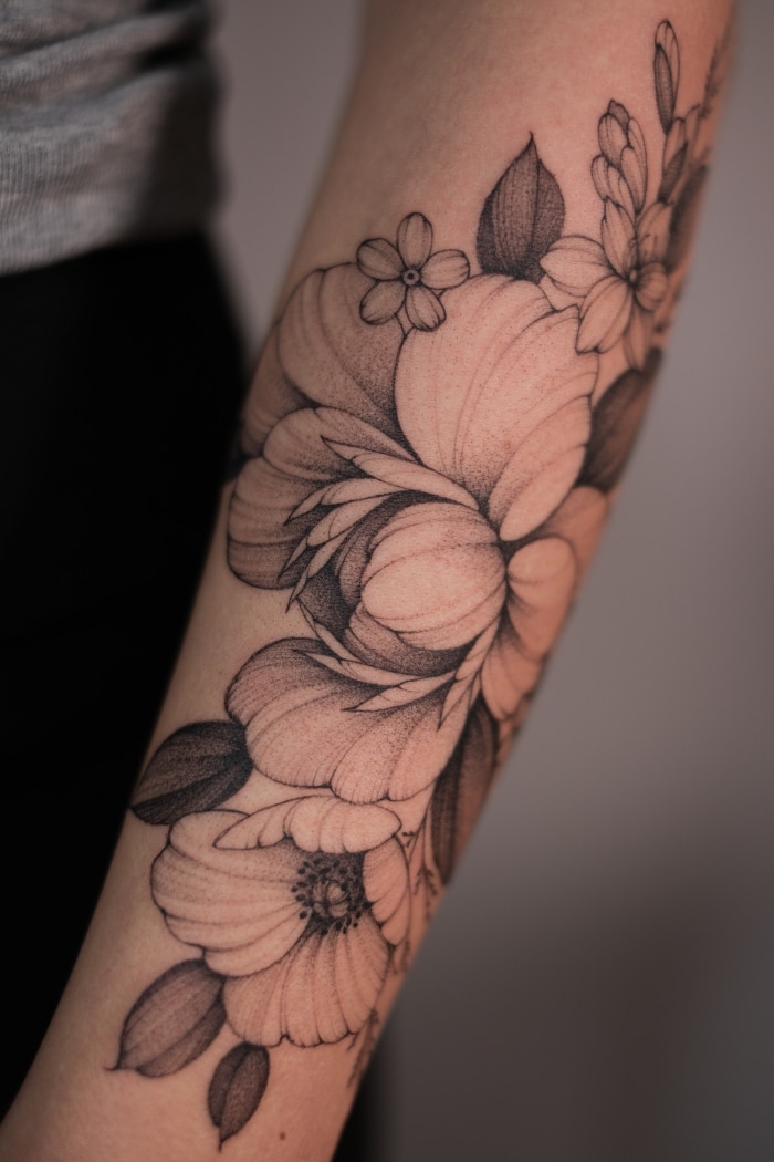 Sofia Lanbina • Drawing on Skin, A Freehand Journey in Fineline Tattooing 2 January 2026