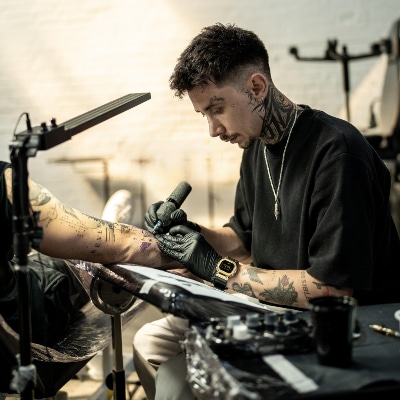 Tolga Temirlenk • Timeless Balance: Black & Grey Tattooing Built to Age with the Body 18 January 2026