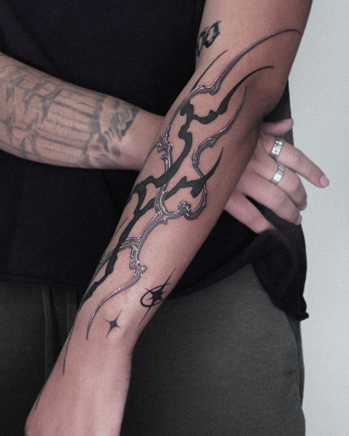 Asphalt Tattoo • When Graphic Tattooing Moves Beyond Illustration 30 January 2026