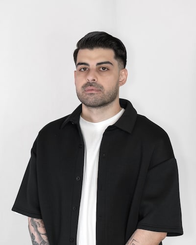 Hakan Adik • Painting Stories in Colorful Micro-Realism 28 February 2026