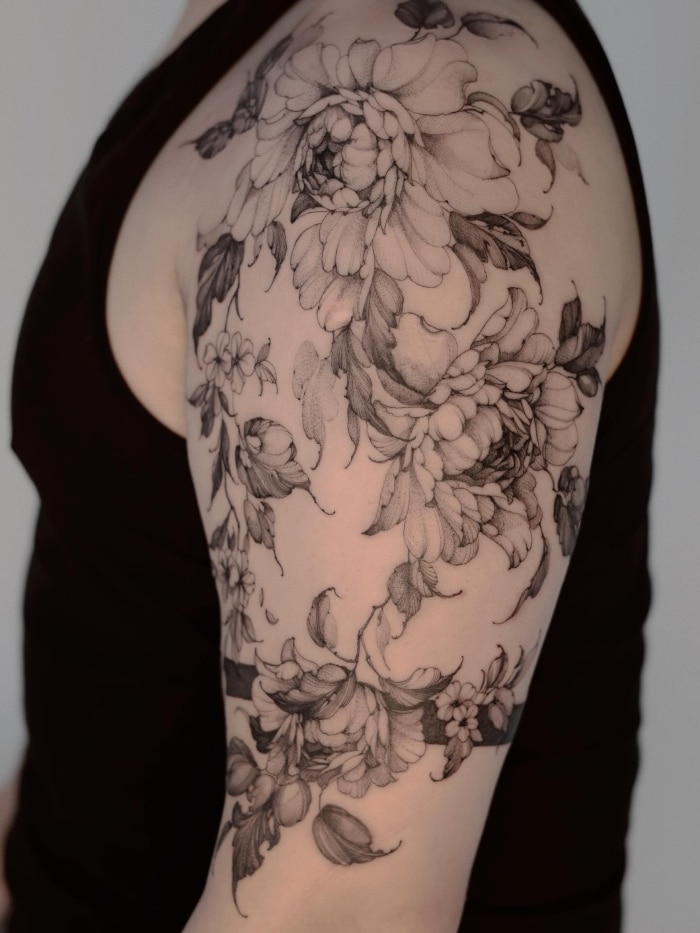 Lena Zhdanova • Intentional Storytelling Through Fine Line Tattooing 26 March 2026