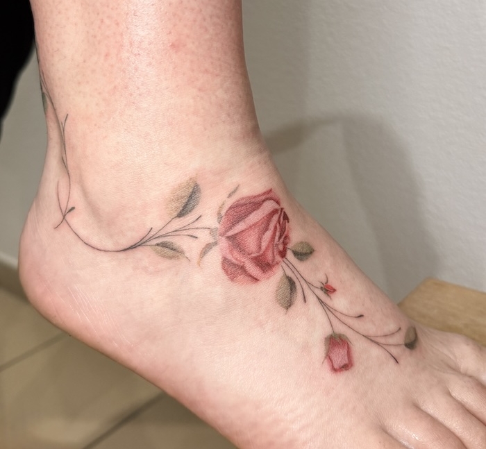 Olivia Verove • Where Fine Line Meets Ornamental Elegance 6 April 2026